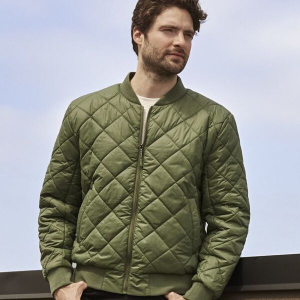 HeatLast™ Quilted Packable Bomber Thumbnail